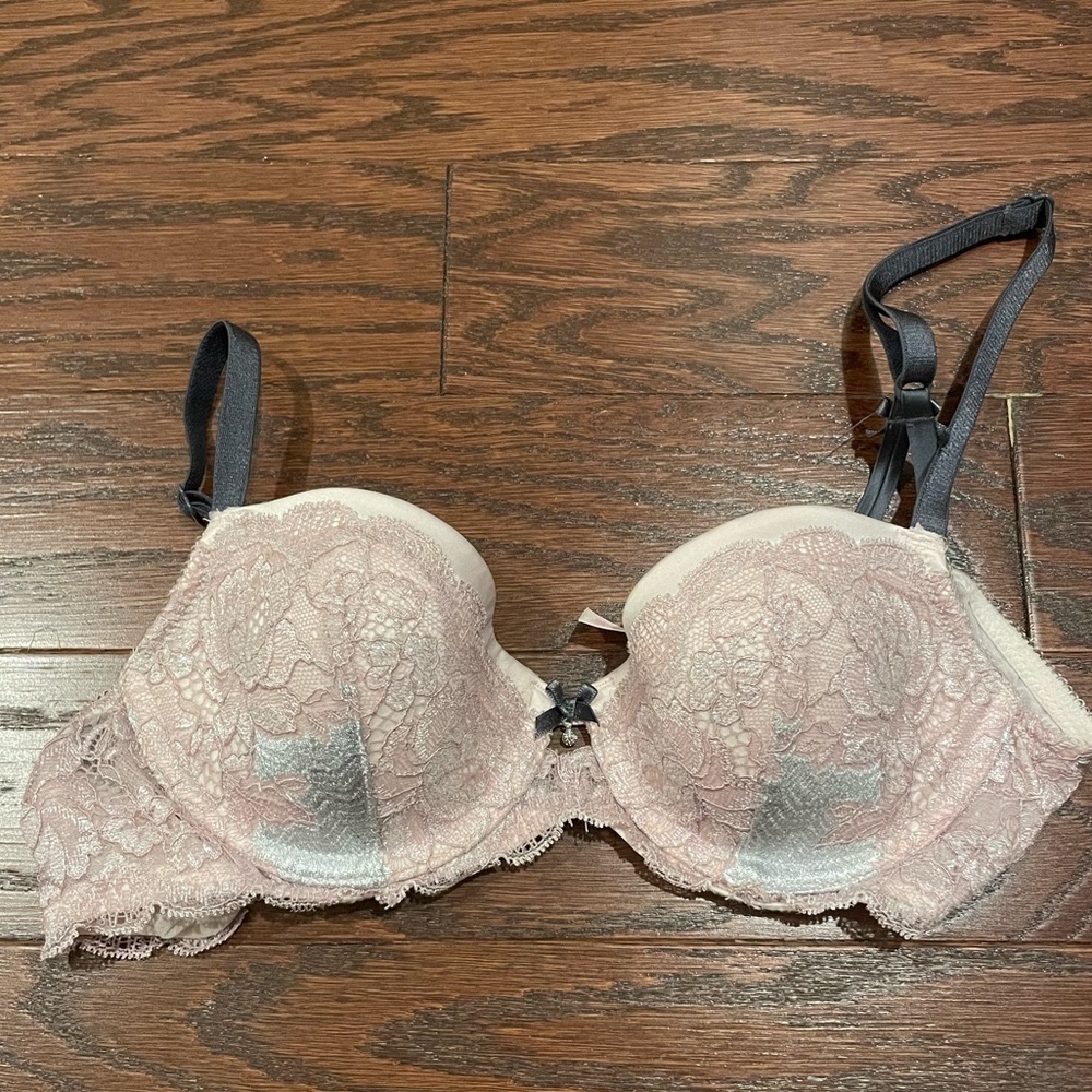 VS Limited Edition Demi Bra